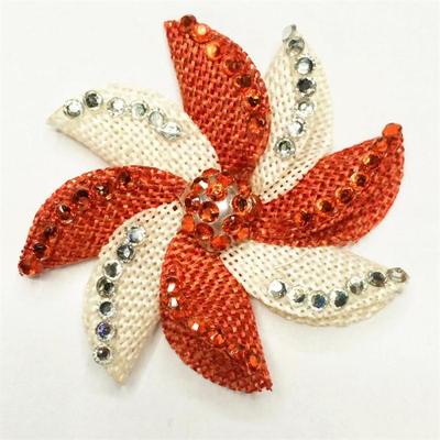 服装辅料中的点睛之笔 鞋花、点钻布花、箱包花饰品与头饰